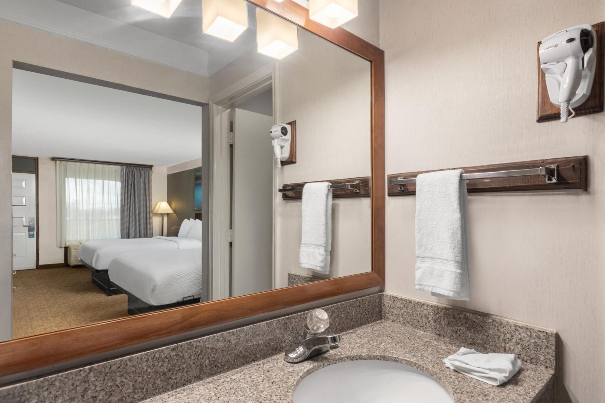 Days By Wyndham Kentucky Hotel